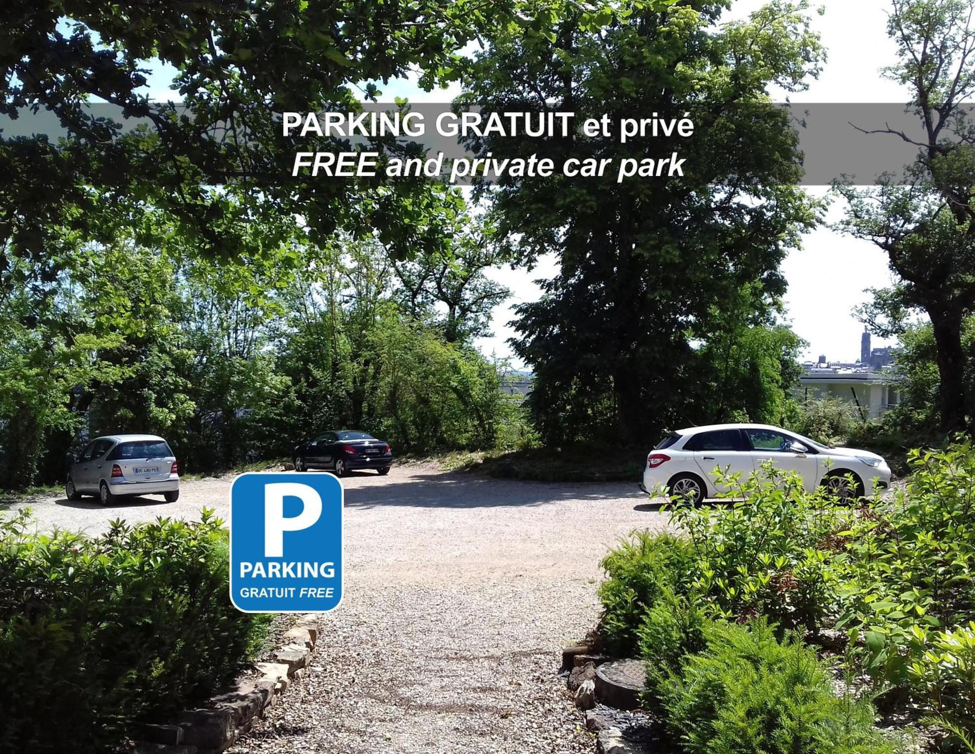 Hotel La Ferme De Bourran Rodez - Parking Prive Gratuit Екстериор снимка