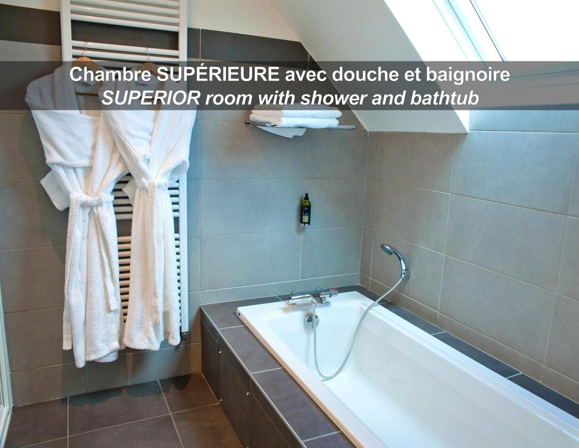 Hotel La Ferme De Bourran Rodez - Parking Prive Gratuit Екстериор снимка