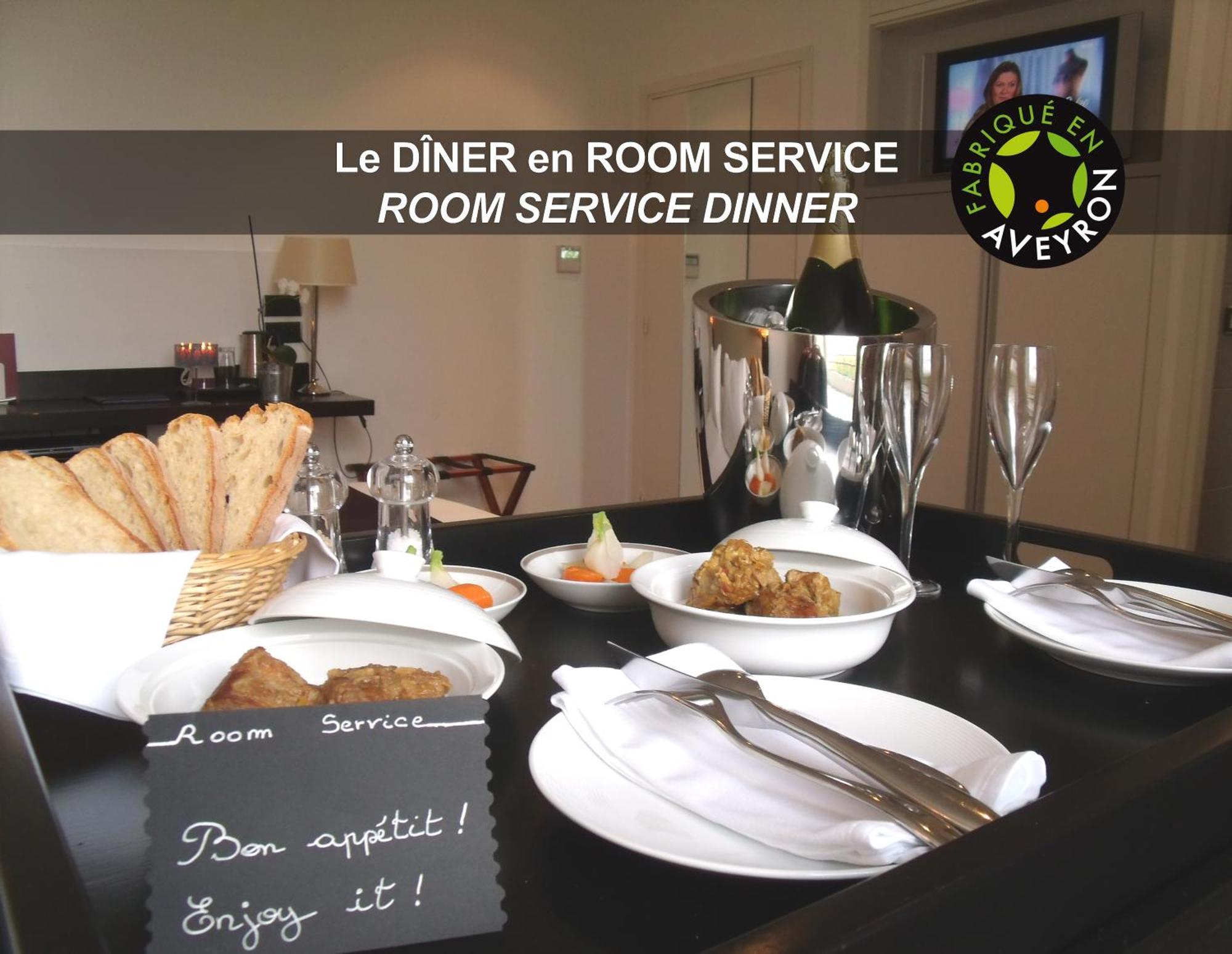 Hotel La Ferme De Bourran Rodez - Parking Prive Gratuit Екстериор снимка